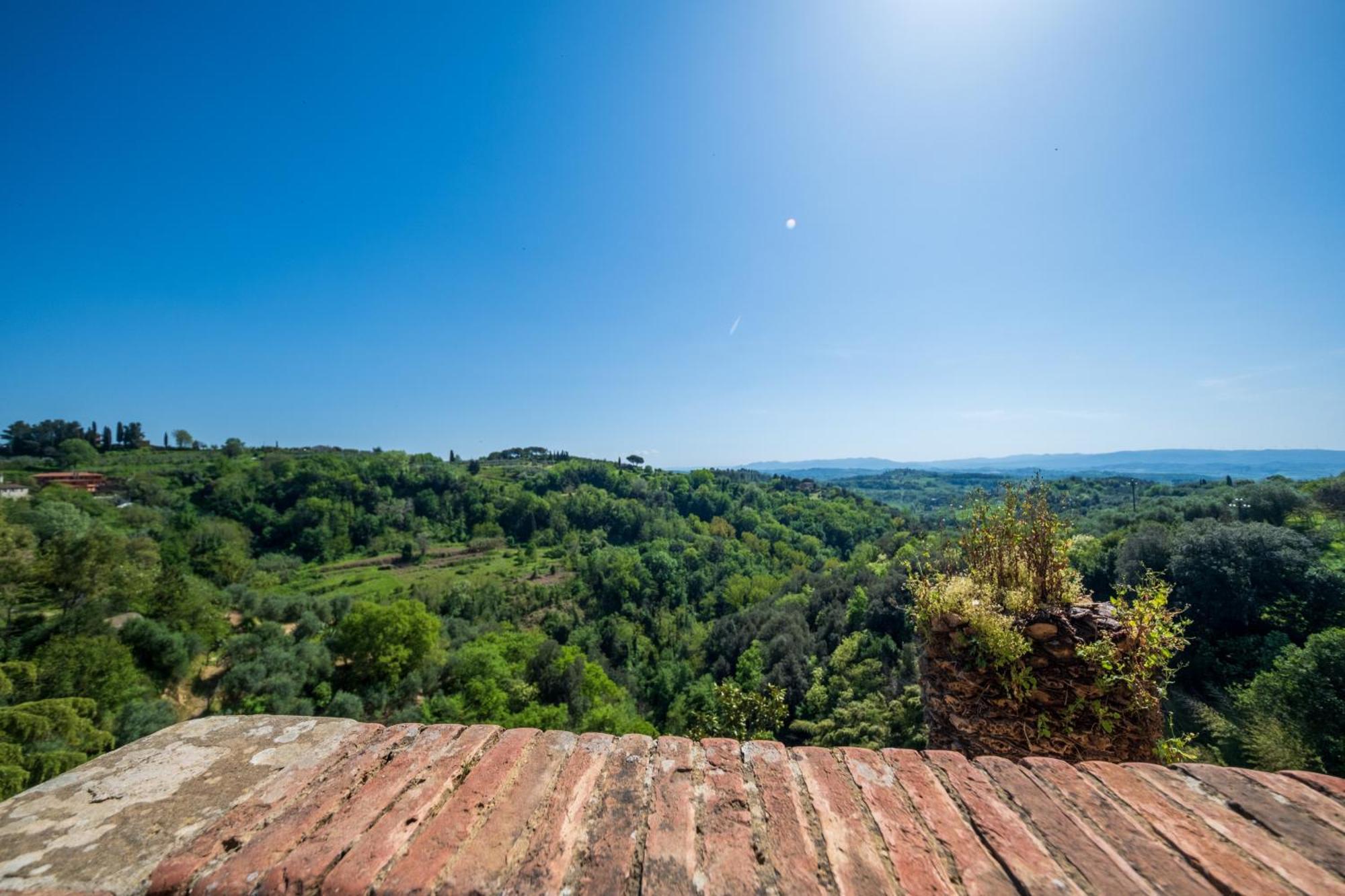 Antica Dimora Leones Bed & Breakfast Palaia Luaran gambar