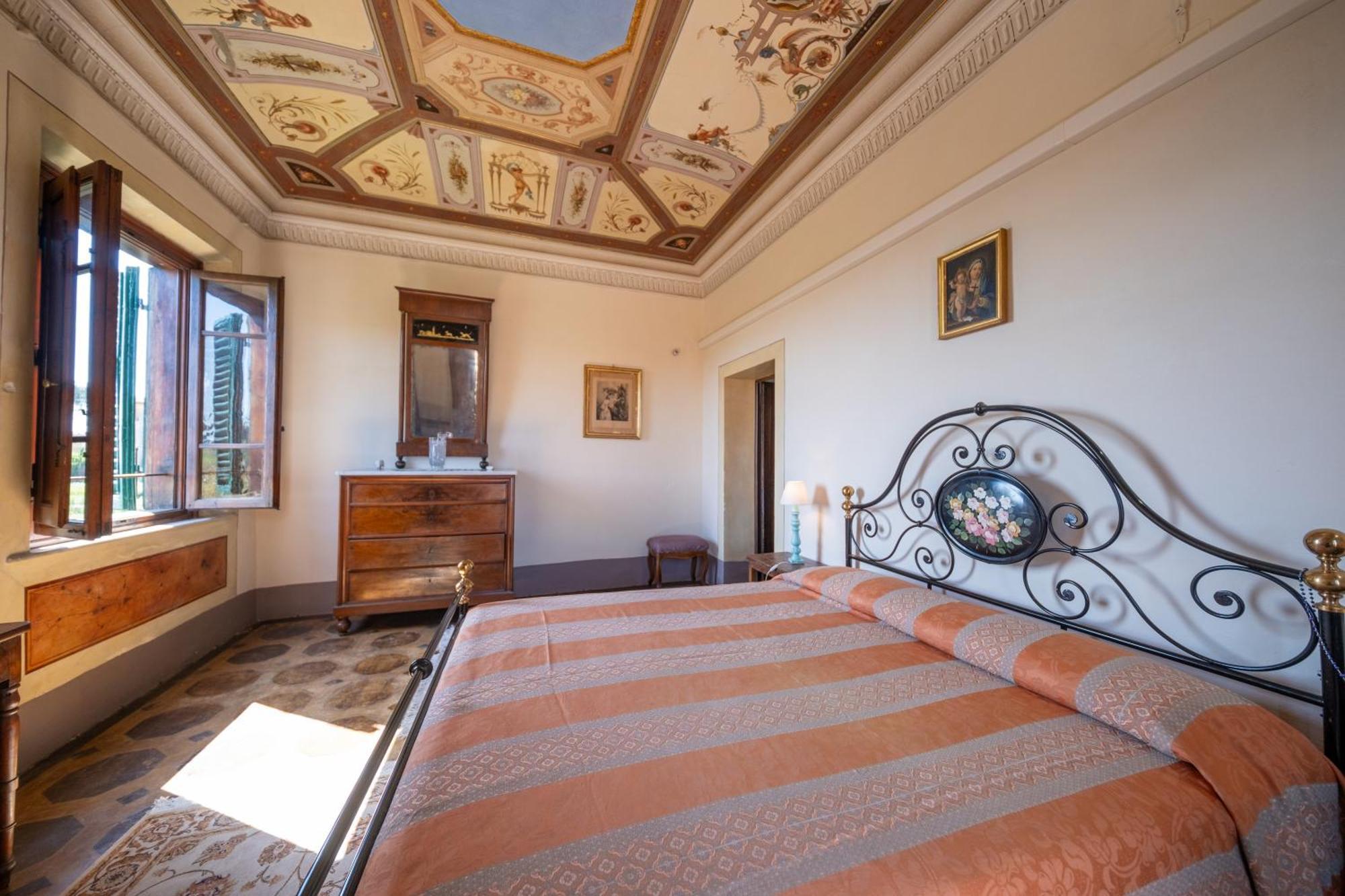 Antica Dimora Leones Bed & Breakfast Palaia Luaran gambar