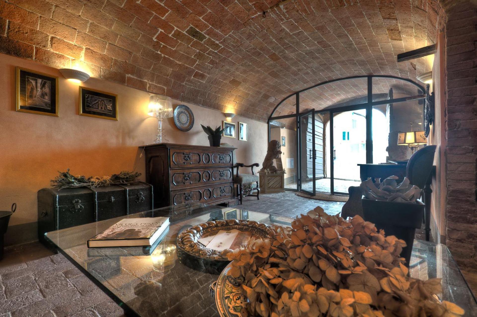 Antica Dimora Leones Bed & Breakfast Palaia Luaran gambar
